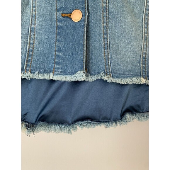 NWT Universal Thread Adaptive Cropped Raw Hem Denim Jacket Medium Wash- Size XS - Picture 3 of 10